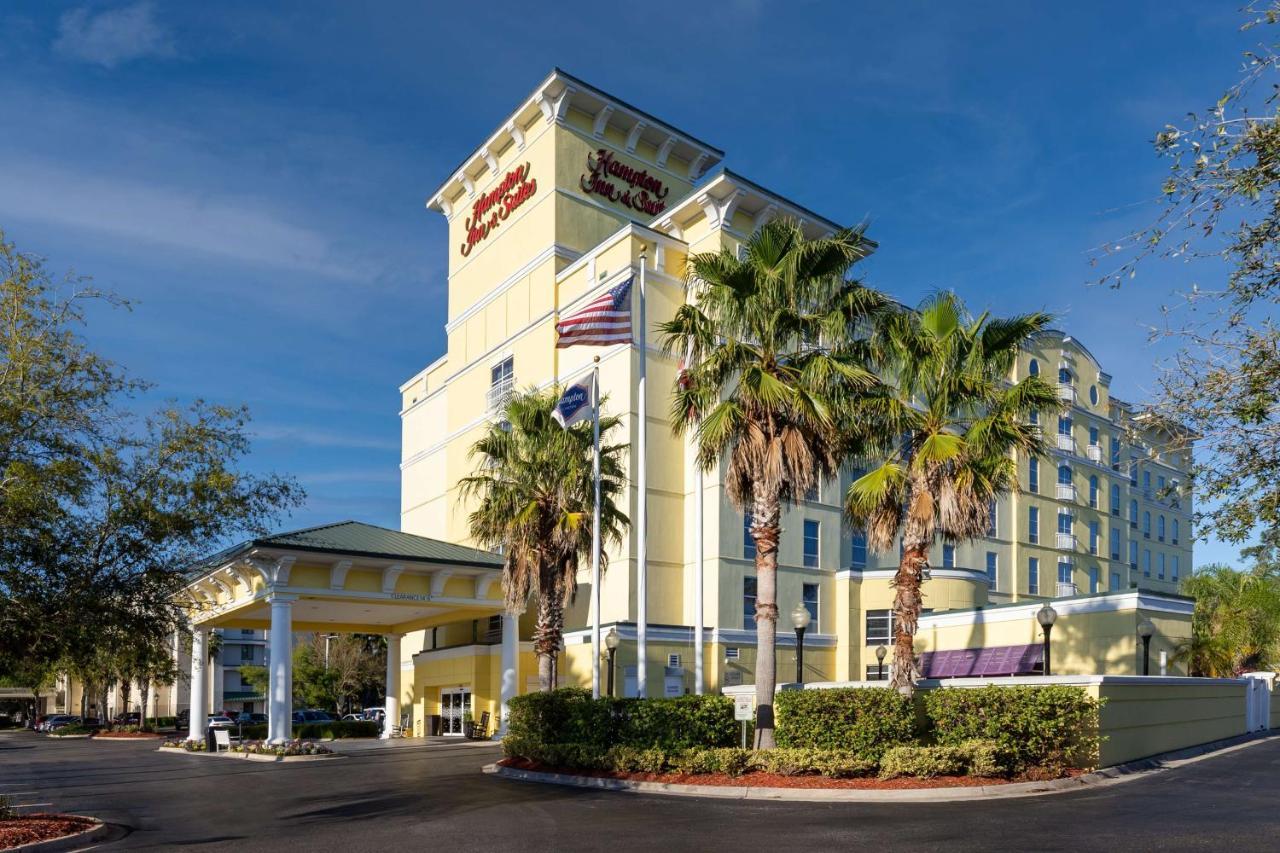 Hampton Inn & Suites Jacksonville Deerwood Park Exteriör bild