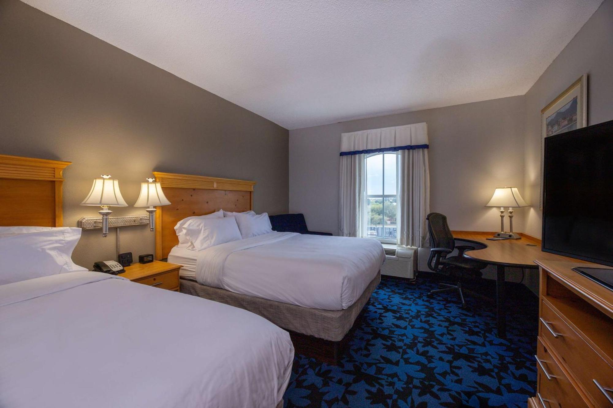Hampton Inn & Suites Jacksonville Deerwood Park Exteriör bild