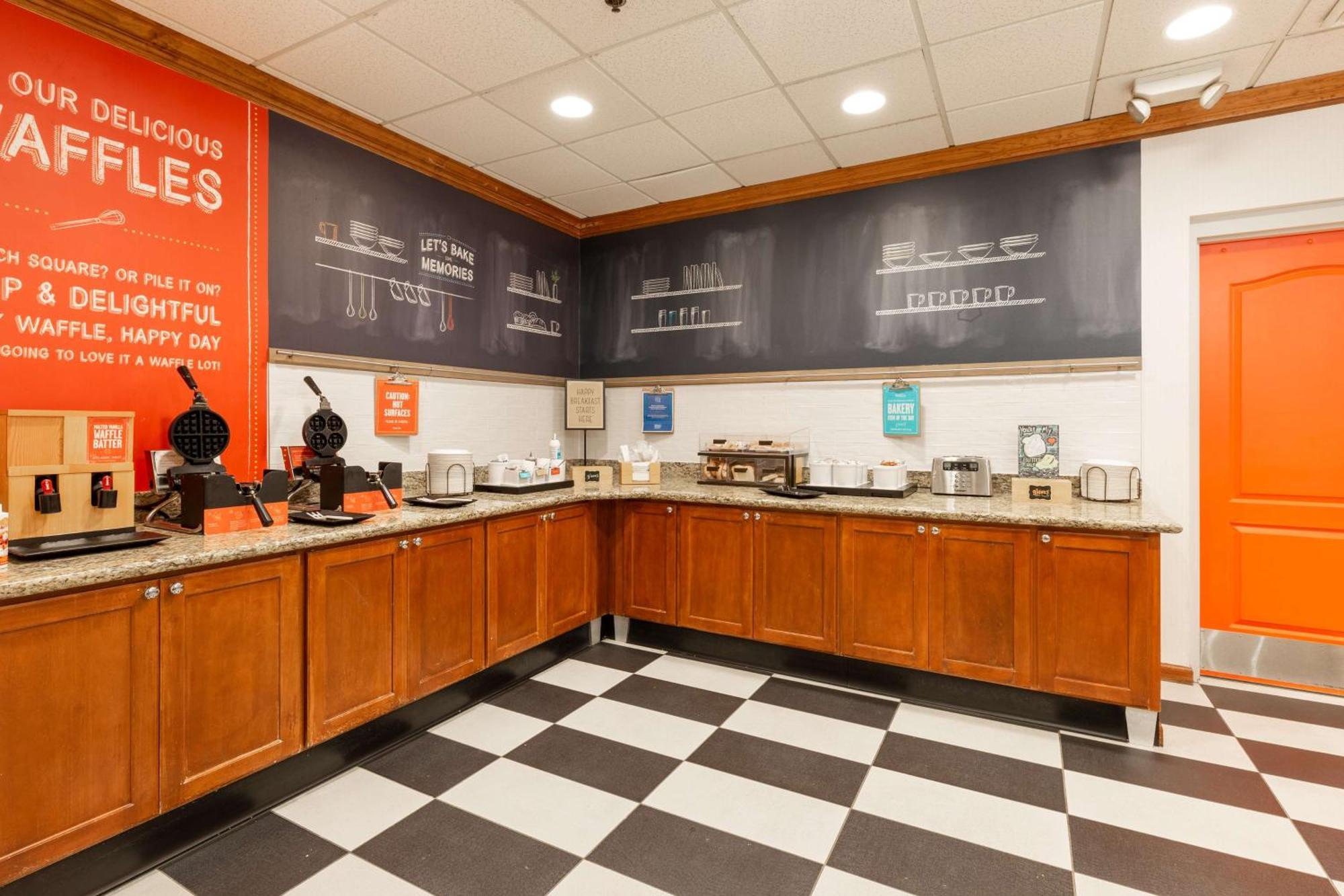 Hampton Inn & Suites Jacksonville Deerwood Park Exteriör bild